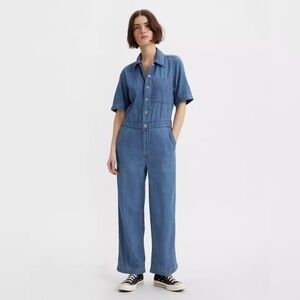 Levi's Women's Classic Blue Denim Overalls